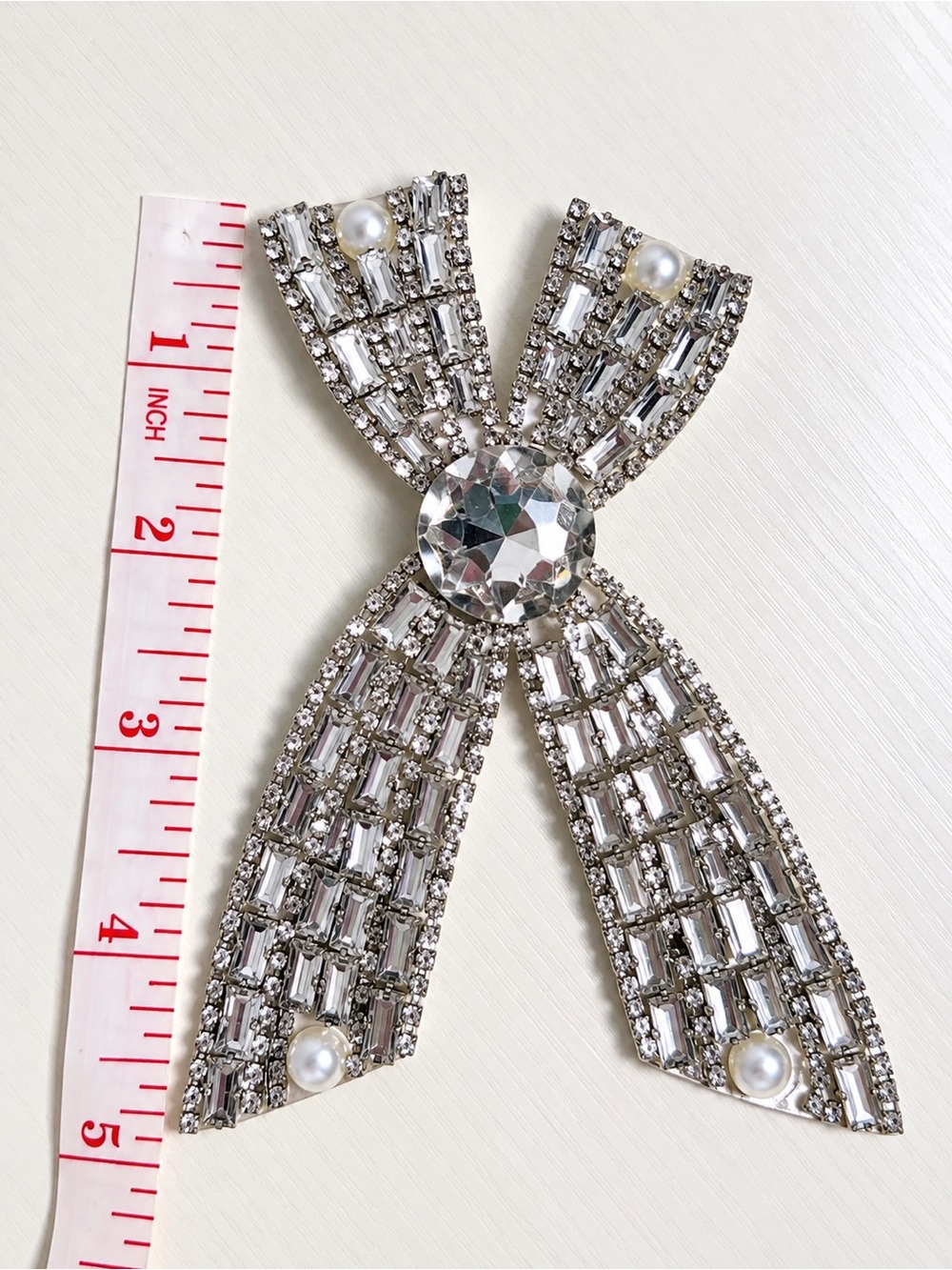 Crystal Ribbon Brooch Pin in Silver - Elegant Women’s Jewelry